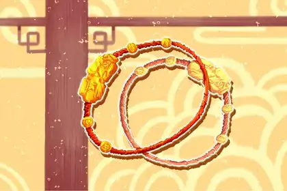 本命年誰給買紅色的衣服 本命年穿什麼紅